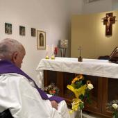 Pu Pope latna siengthou neina masa damlou apat.