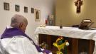 Pu Pope latna siengthou neina masa damlou apat.