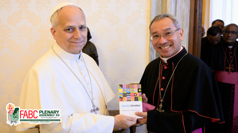 FABC Plenary Assembly kipat masang in, FABC Office of Evangelization (FABC-OE) chairman Malaysia Archbishop Simon Poh in Asia a Catholic pawlpite itna toh Kinepna a innvengte hiding in chielna anei hi.