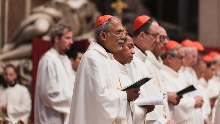Pu Cardinal Filipe Neri Ferrao in tua kipan in pawlpi in mipite hing tawisang va, tualeh Pasian nasep ahing tuom deu va, pawlpi midang toh kihou thei pawlpi hing suoh va chi’n akinem hi.