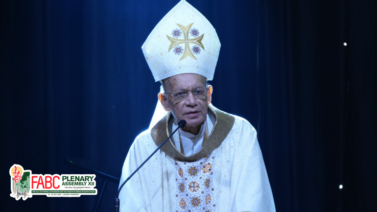 Cardinal Oswald Gracias, papal envoy of Pope Leo XIV, in a 12 veina Plenary Assembly of the Federation of Asian Bishops' Conferences (FABC) July tarik 12 in ana hong a tuanah aman kituah tah a kalsuan khom napen hattuom te ading a leitung a silpeih lien pen ahi achi hi.