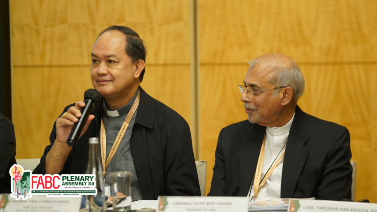 Cardinal Pu Pablo David in siempi, siete leh minautang Pasian nasemte’n Pawlpi sunga silhoi sem ah gahhoi suong ding uh deisah thugenna nei a, amaute’n kilungtuoh tah ah Hagau siengthou min suonga kipie dohna Pasian nasepgah hoinou suong heh chin gen hi.