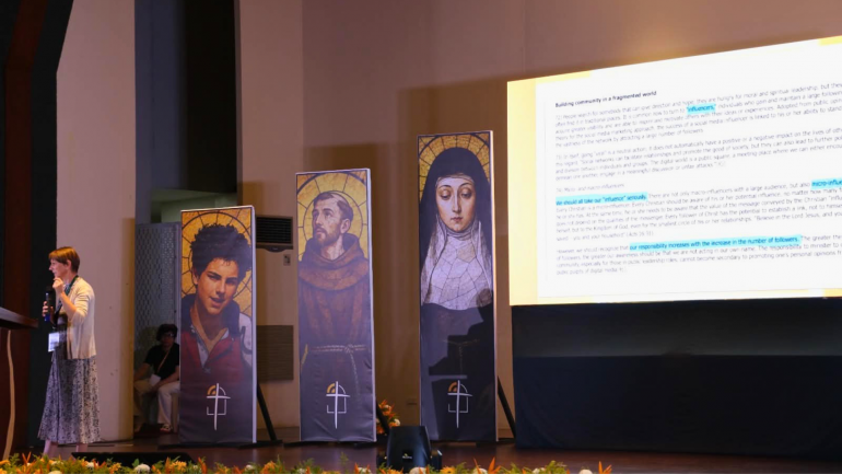 Dr. Natasa ahileh Dicastery for communication, Vatican thakhel ah tutung Asian Catholic Digital Missionaries Assembly ahing pang a, speaker in jong apang hi.