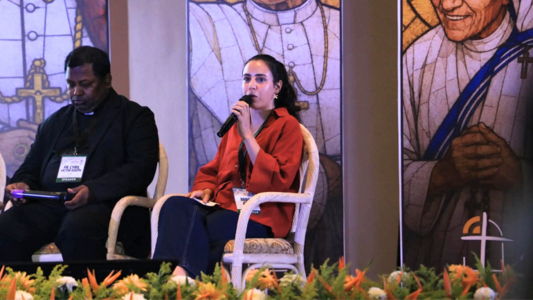 Miral Atik in, September 11 a Quezon City a “First Asian Catholic Digital Missionary Assembly” huna “Understanding Asia Realities” mipi toukhawmna ah, mimal kimuh tuahna khu thupi mama ahi chi'n nahpitah in gen hi.