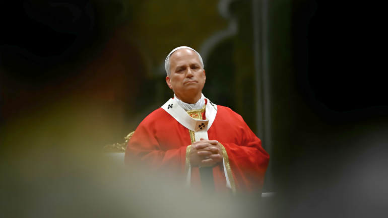 Pope Leo XIV October 13 ni’n Rome khopi a Gemelli Hospital ah alut ding a, October 20 tan zatou inn a aum ding hi.